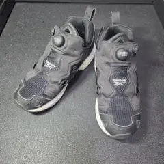美品　Reebok INSTAPUMP FURY OG ブラック25.5センチ