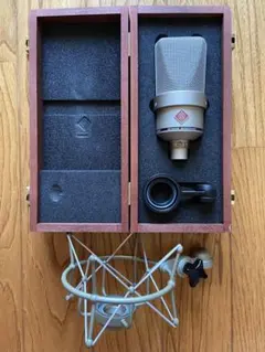 Neumann TLM107 ショックマウントセット - メルカリ