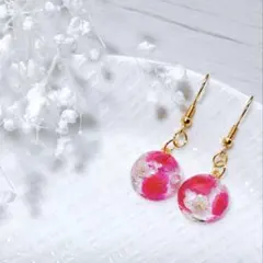 ドライフラワー レジンピアス ピンク 半球　春　大人かわいい