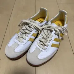 Sporty & Rich × adidas Samba OGコラボスニーカー