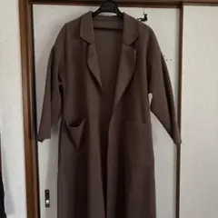 ブラウン ロングコート 前面ポケット付き