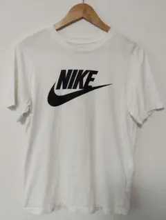 【メンズM】THE NIKE TEE ロゴ白Tシャツのサムネイル