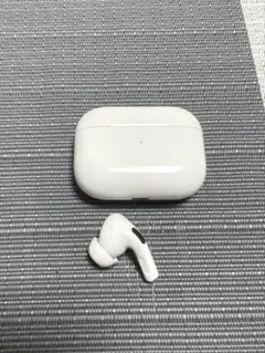 Apple純正品　AirPodspro 充電ケースと左耳