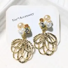 D-180　ハンドメイド☆ビジューピアス／イヤリング