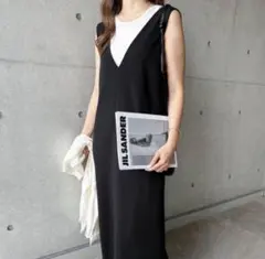 Item thumbnail for item 1b3a8500-f5f7-47f1-98c1-0b49816a4efb