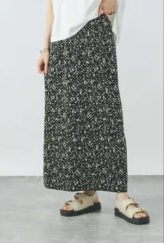 GLOBAL WORK 細プリーツIラインスカート　REGULARサイズ