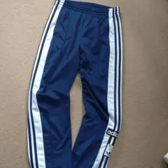 Item thumbnail for item 11f8b77c-51fb-40b0-a45e-0df3b2b57a6f