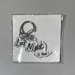 TREASURE ジフン POPUP 文字アクキー