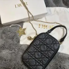 Lady Dior フォンホルダー カナージュ ラムスキン - メルカリ