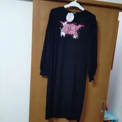 おぱんちゅうさぎ　長袖　ワンピース　ルームウェア　Mサイズ