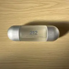 CAROLINA HERRERA 212 オードトワレ 30mlのサムネイル