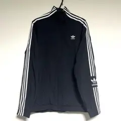 adidas トラックジャケット　ロックアップ