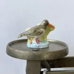 アンティーク 陶器製 鳥の置物 フィギュリン - メルカリ