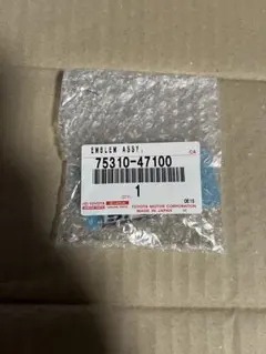 トヨタ プリウスPHVエンブレム75310-47100