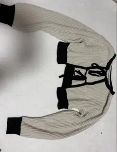 リブ編み クロップドカーディガン ベージュと黒