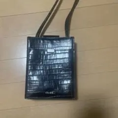 nike and. クロコダイル型押しショルダーバッグ