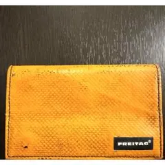 FREITAG 二つ折り財布 オレンジのサムネイル