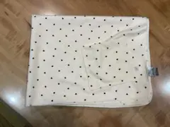 【新品未使用】cottoli 授乳ケープ クリーム色 ハート模様