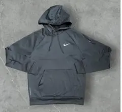 美品NIKE ナイキ Therma-FIT パーカー ブラック スポーツウェア