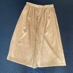 美品、高級感！オープニングセレモニー　キュロットパンツのサムネイル