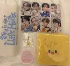 straykids fan meeting4/4特典トレカ　8枚セット巾着付き straykids fan meeting4/4特典トレカ 8枚セット巾着付き - メルカリ