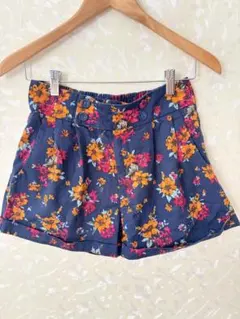 ローリーズファーム 花柄ショートパンツ F ネイビー 綿100%のサムネイル