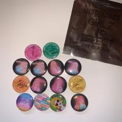 Happiness 缶バッチ