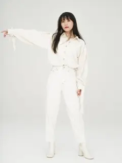 Perfume あ〜ちゃん着用　Levi's red high loose 25のサムネイル