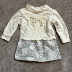 リボン付きアイボリー花柄ワンピース