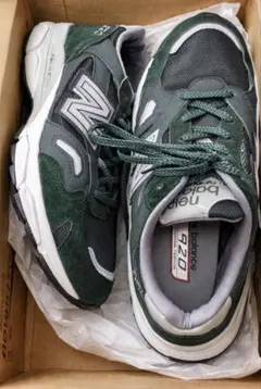 New Balance 992 グリーンスニーカー