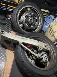 ZZR400 N型 中間パイプ サイレンサー - メルカリ
