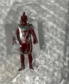 ウルトラソフビシリーズ　ミニチュアスイングマスコット　ウルトラマンオメガ