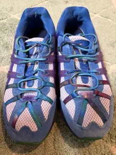 A.P.C. x ASICS GEL-SONOMAのサムネイル