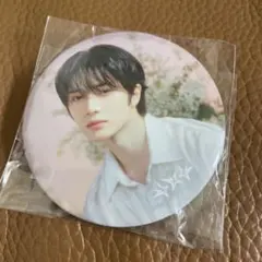 txt ボムギュ 缶バッジ 私服 summer together 42個 tomorrow x togetherボムギュ缶バッジ - メルカリ