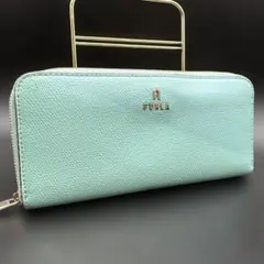 FURLA ラウンドファスナー 長財布 ライトブルーのサムネイル