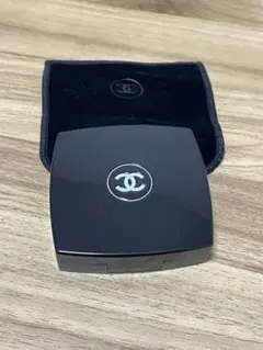 シャネル アイシャドウ　美品　値下げ