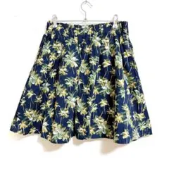 LOWRYS FARM 花柄スカート ネイビー フレア Fサイズ