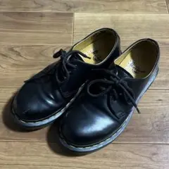 Dr. Martens AirWair ブラック レースアップシューズ - メルカリ