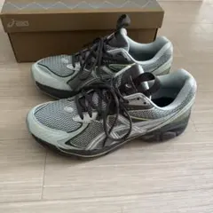 Asics UB6-S GT-2160 "Arctic Blue/Carbon"のサムネイル
