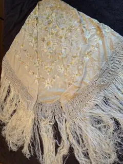 スペイン製マントン花柄刺繍 ベージュイエローのサムネイル