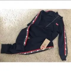 【新品】リーバイス セットアップ 2T (90〜100くらい)値下げ！