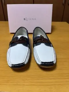 ☆*☆様 Diana ホワイト ネイビー ローファー