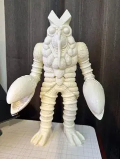 ART STORM 楳図かずお ウルトラマン バルタン星人 白.ver 楳図かずお版バルタン星人・羽根つき（フューチャーモデルズ／アート