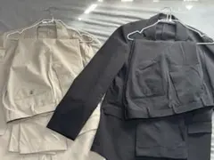 UNIQLO感動ジャケット&パンツ　2セット