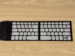 超軽量極薄90g ワイヤレスBluetoothキーボード 折り畳み 黒 ブラック