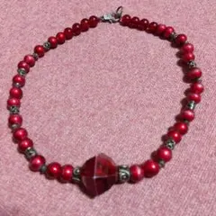 赤いビーズ ネックレス