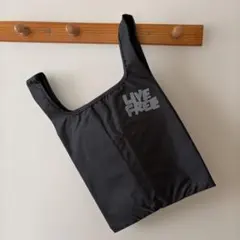BLACKコムデギャルソン LIVE FREE バッグ