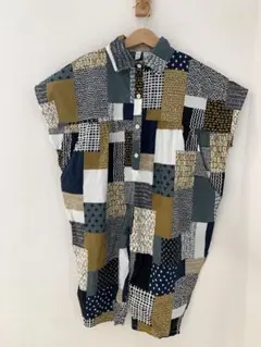 【✨人気デザイン✨】アーティスティックゆったりキッズオーバーオール　120cm