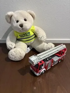 IVECO MAGIRUS 消防車 ミニカー ぬいぐるみセット レアのサムネイル