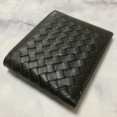 在庫1点【新品未使用】二つ折り財布　羊革イントレチャート　パスケース　黒ブラック